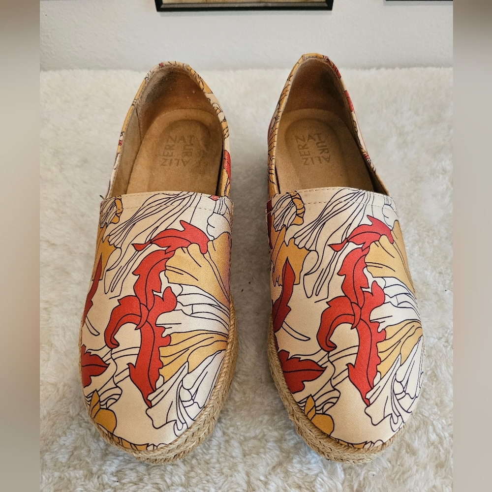 NaturalizerThea 3 Platform Espadrilles